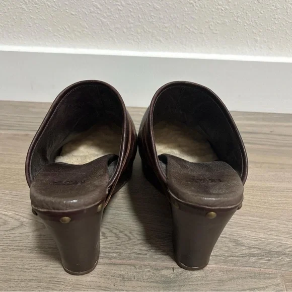 UGG Brown Leather Mules - Picture 3 of 3
